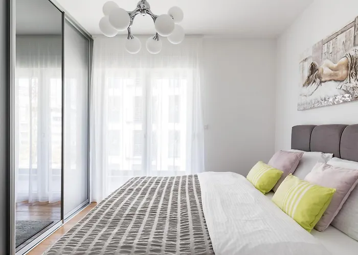 Karla Lägenhet Split